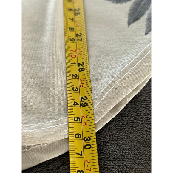 Multi-Color v neck Floral Print Blouse Size 2X Lightweight - Picture 6 of 6